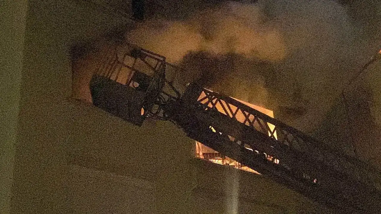 Muratpaşa’da Yangın Kabusu: Komşuların Dikkati Hayat Kurtardı! 3